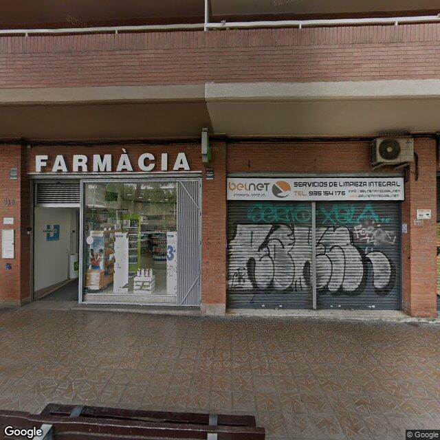 Street view near Farmàcia Garcia Forester, Pau in Barcelona