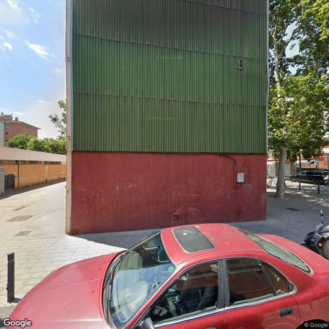 Street view near Farmàcia Gaspa, M. Antònia - Massana, Sílvia in Barcelona