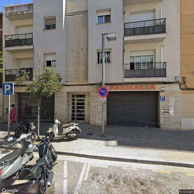 Street view near Farmàcia Granda in Barcelona