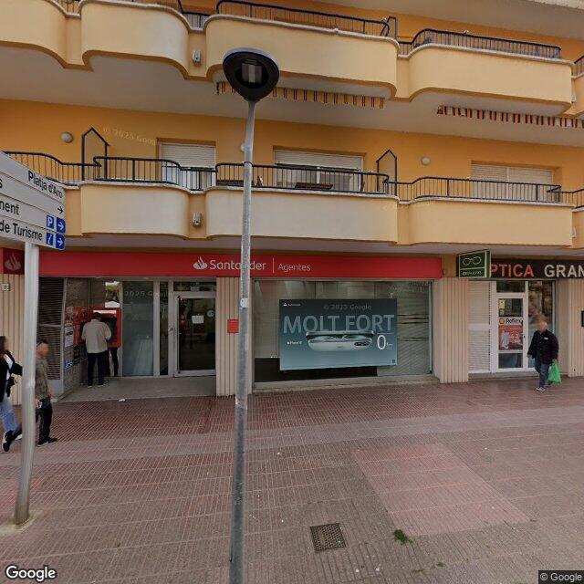 Street view near Farmàcia Granell in Gerona
