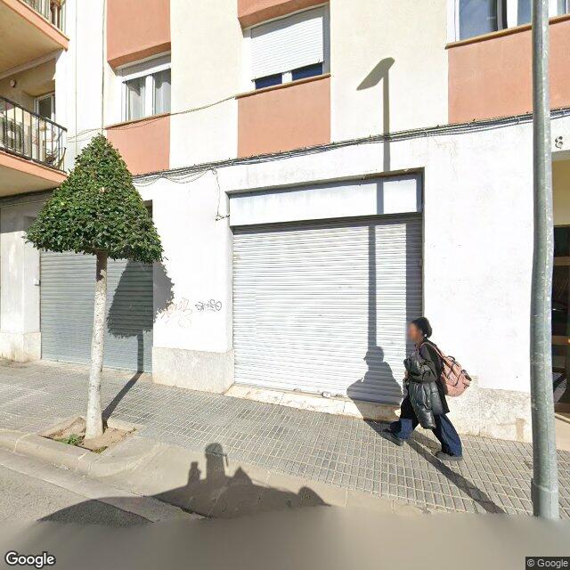 Street view near Farmàcia Guillén Lacué, Núria in Tarragona