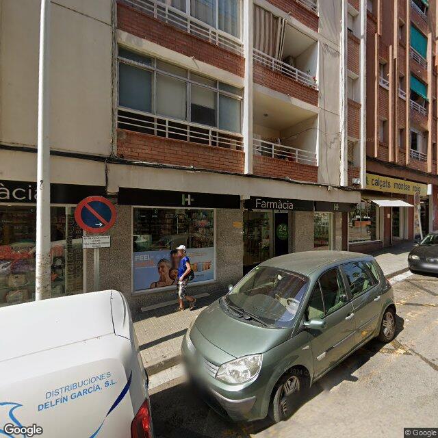 Street view near Farmàcia Hernández Calvet, Jordi in Barcelona