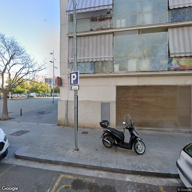 Street view near Farmàcia Huamán Flores, Mirtha Elena in Barcelona