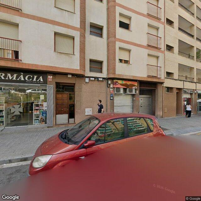 Street view near Farmàcia Husni I. Yazbeck Diab in Barcelona