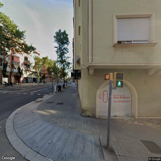 Street view near Farmàcia Jimenez Galindo, Ana Isabel in Barcelona