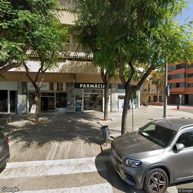 Street view near Farmàcia Jorge Casas Sánchez in Barcelona