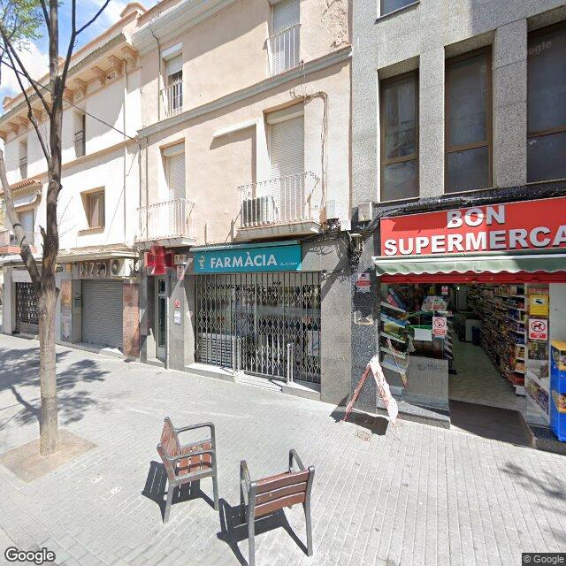 Street view near Farmàcia Josep Lluís Espert Año in Barcelona