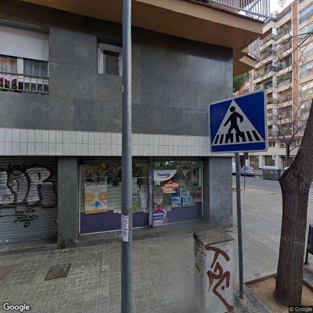 Street view near Farmàcia Josep Ramon Larrinaga Casado in Barcelona