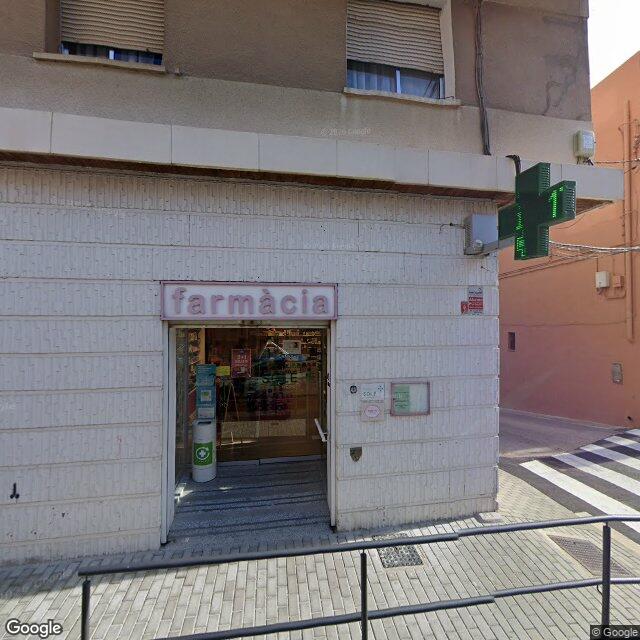 Street view near Farmàcia Josep Solé Santacana in Tarragona