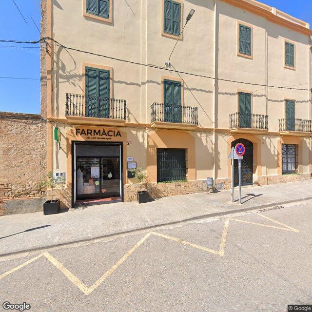 Street view near Farmàcia Judit Tarradas Aguer in Gerona