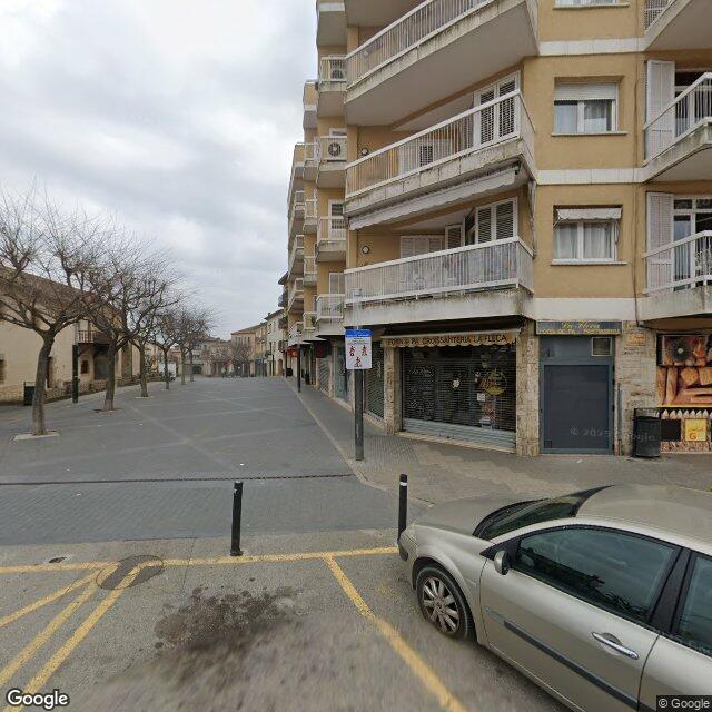 Street view near Farmàcia Lluís Riera Masgrau in Gerona