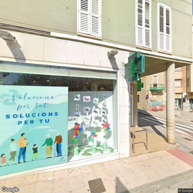 Street view near Farmàcia Lourdes Rosario Climent Pons in Valls (tarragona)