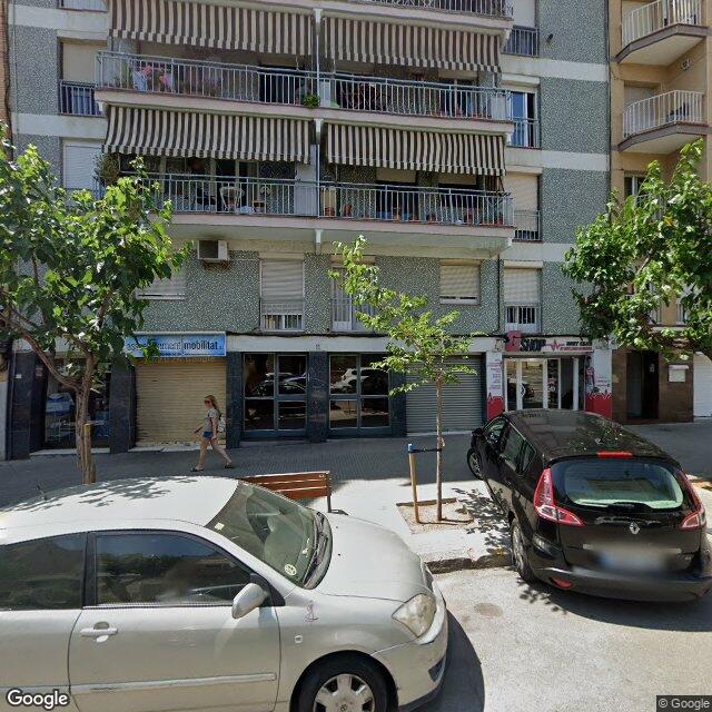 Street view near Farmàcia M. Encarnació Calvo Gil in Barcelona