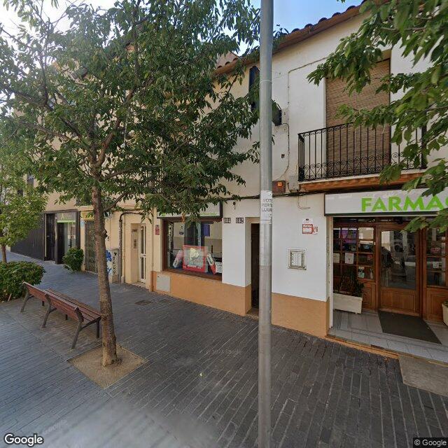 Street view near Farmàcia M. Pilar Rivera Carreiras in Barcelona