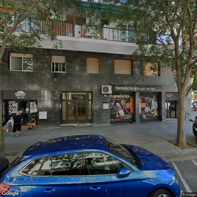 Street view near Farmàcia Malaspina Casulleras, Anna M. in Barcelona