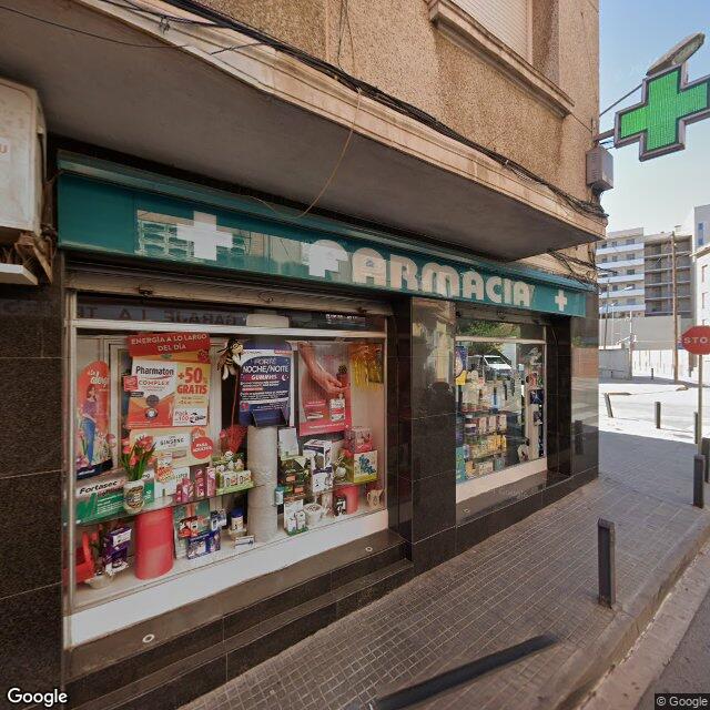 Street view near Farmàcia Margarita Faig Soler in Barcelona