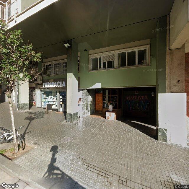 Street view near Farmàcia Martínez Pardo, Isabel in Barcelona