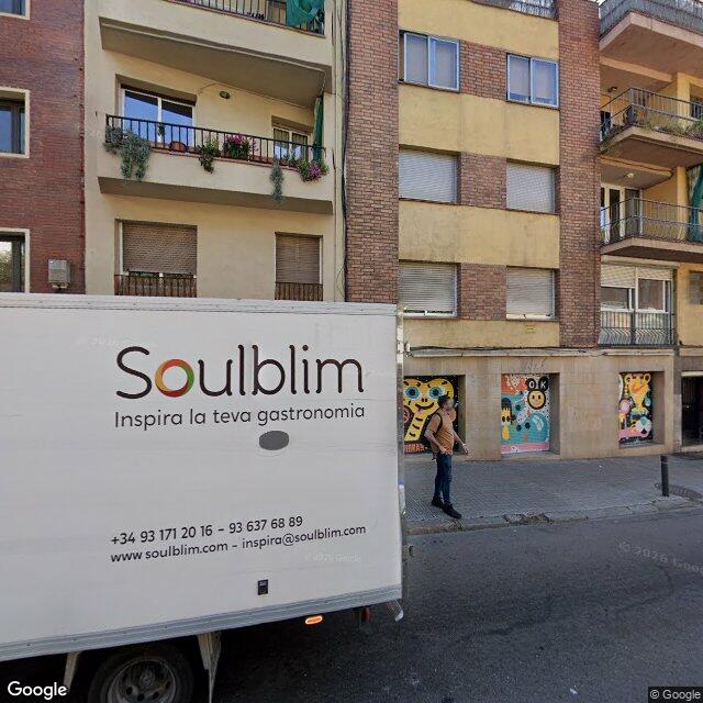 Street view near Farmàcia Marta Molina Casajuana in Barcelona