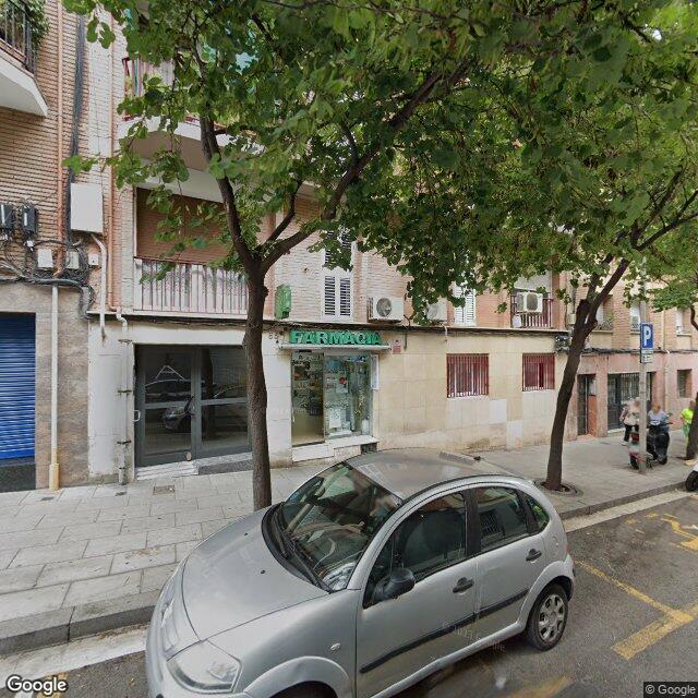 Street view near Farmàcia Martin Mateo, M. Concepció in Barcelona