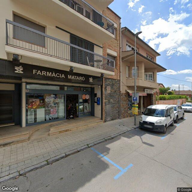 Street view near Farmàcia Mataró Reixach, Guillem in Barcelona