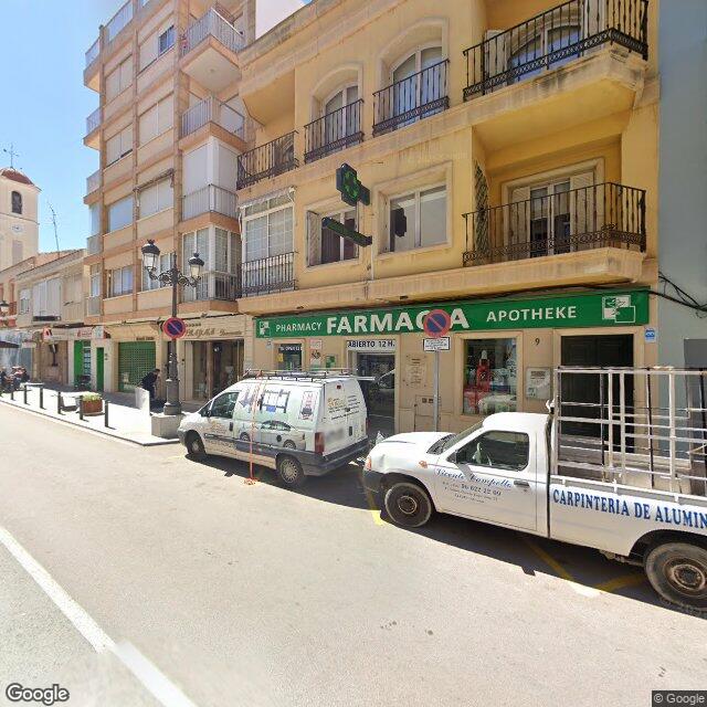Street view near Farmàcia Miguel Escanero in Guardamar del Segura