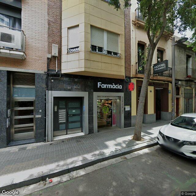 Street view near Farmàcia Monzó Gruart, Marta in Barcelona