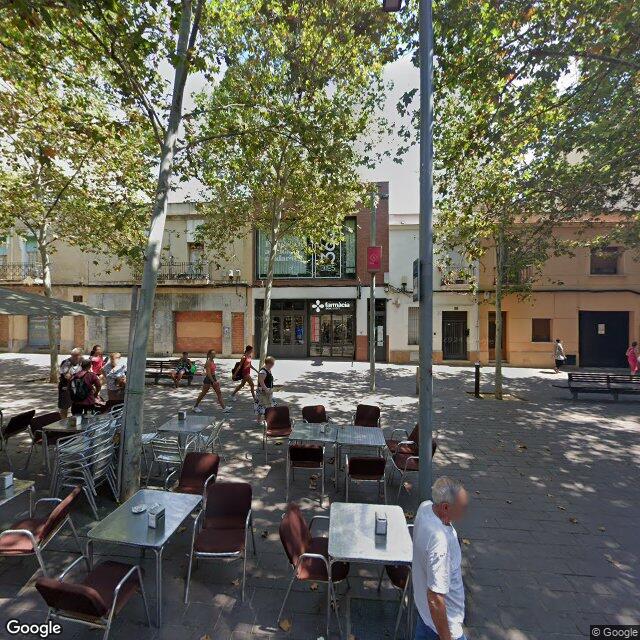 Street view near Farmàcia Muñoz Mendez, Daniel in Barcelona