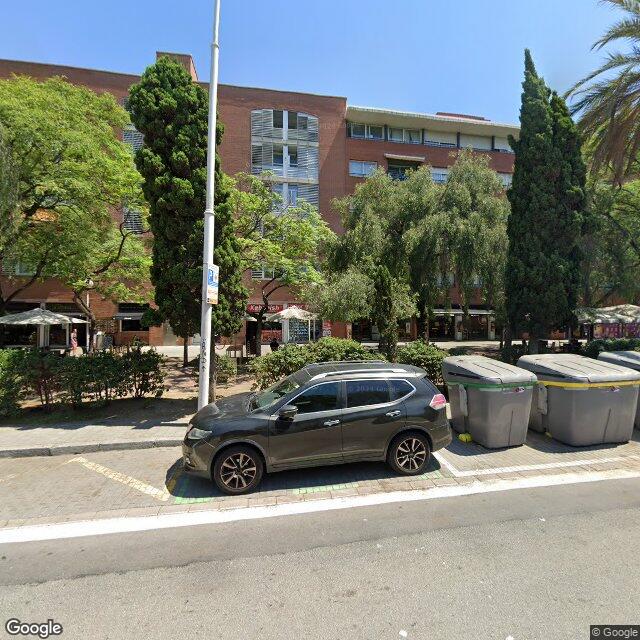 Street view near Farmàcia Neus Tomàs Puig in Barcelona