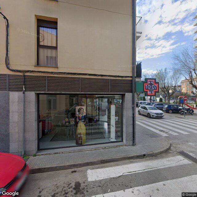 Street view near Farmàcia Noguer in Gerona