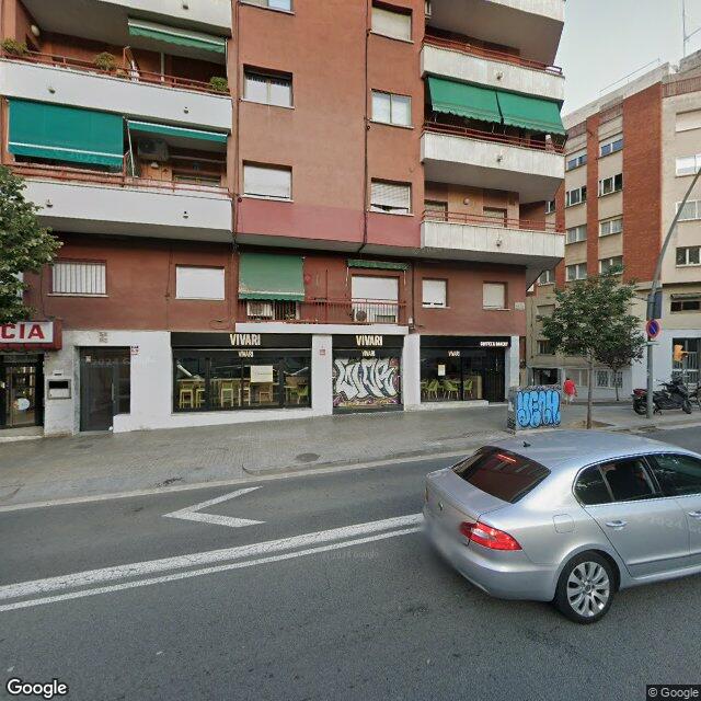 Street view near Farmàcia Palacio Bescos, Maria Del Pilar in Barcelona