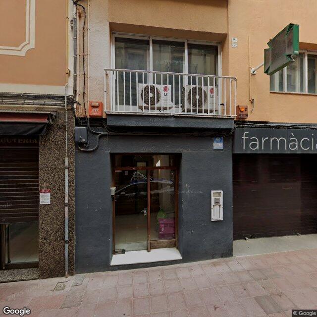 Street view near Farmàcia Parera Bayo, Montserrat in Barcelona