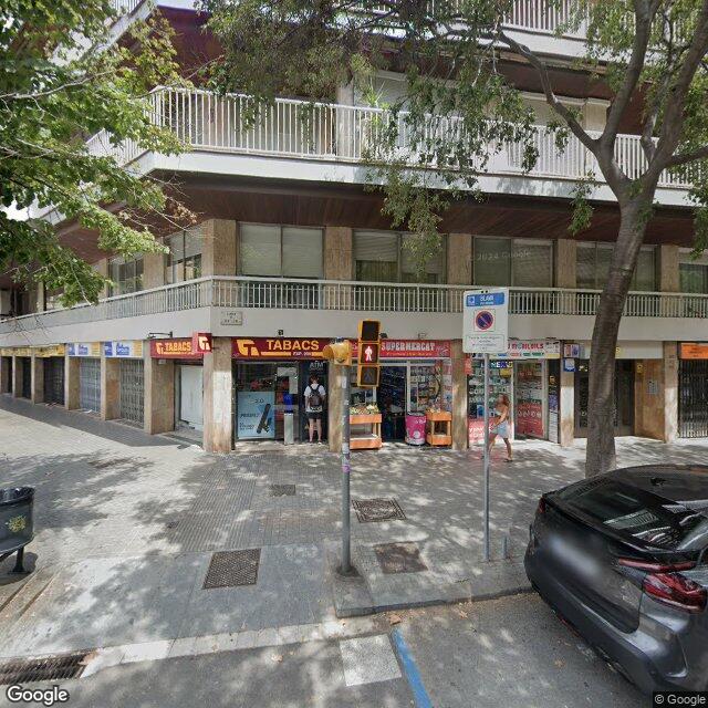 Street view near Farmàcia Peris Zaragoza, M. Carme in Barcelona