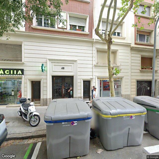 Street view near Farmàcia Ponjoan Uriach, M. Rosa in Barcelona