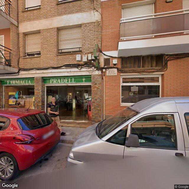 Street view near Farmàcia Pradell in Manresa