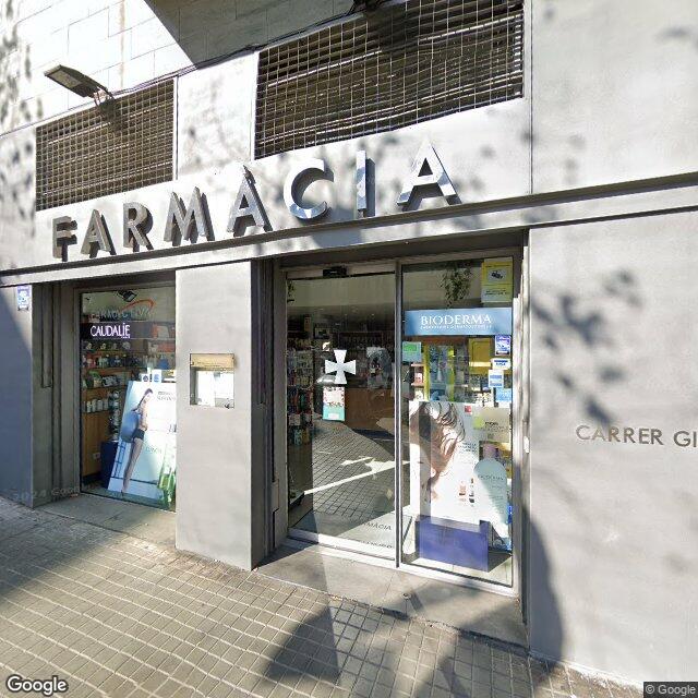 Street view near Farmàcia Puchol Jambert / Garcia-Miranda Rojas in Barcelona