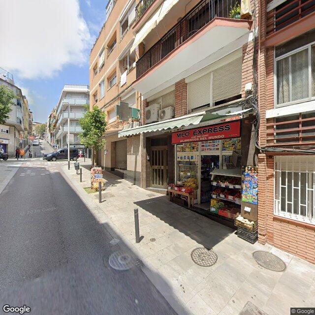 Street view near Farmàcia Puigcarbó Duarte - Salvador Puigcarbó in Barcelona