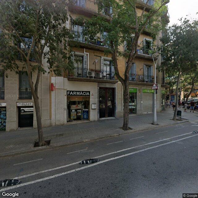 Street view near Farmàcia Quirós Bernal, M. Carme in Barcelona