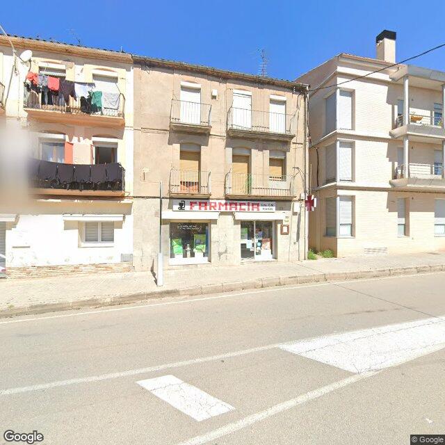 Street view near Farmàcia Raich in Barcelona