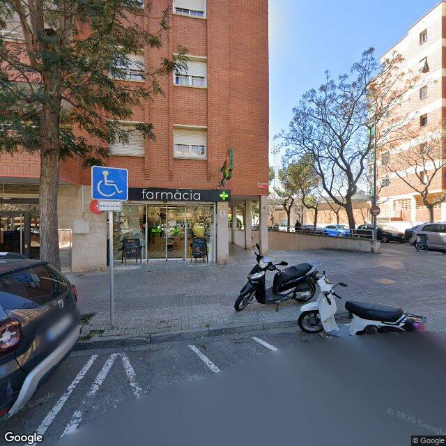 Street view near Farmàcia Rivero Moreno, Beatriz in Barcelona