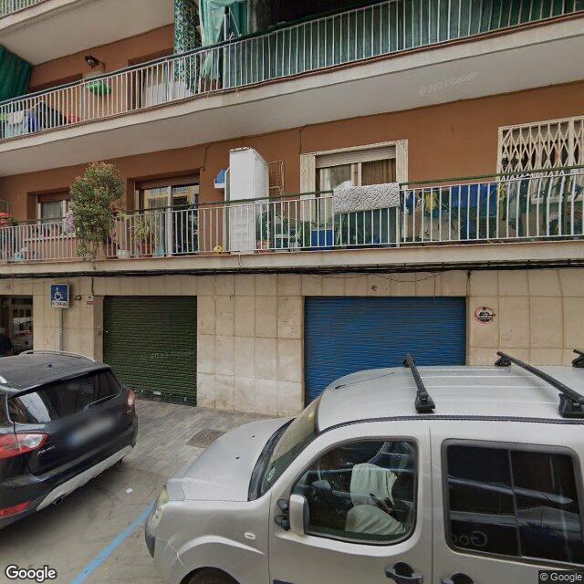 Street view near Farmàcia Rodríguez Fatou in Barcelona