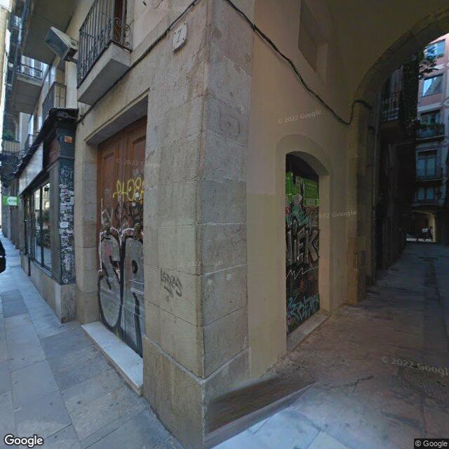 Street view near Farmàcia Romero Ruiz, M. Rosa in Barcelona