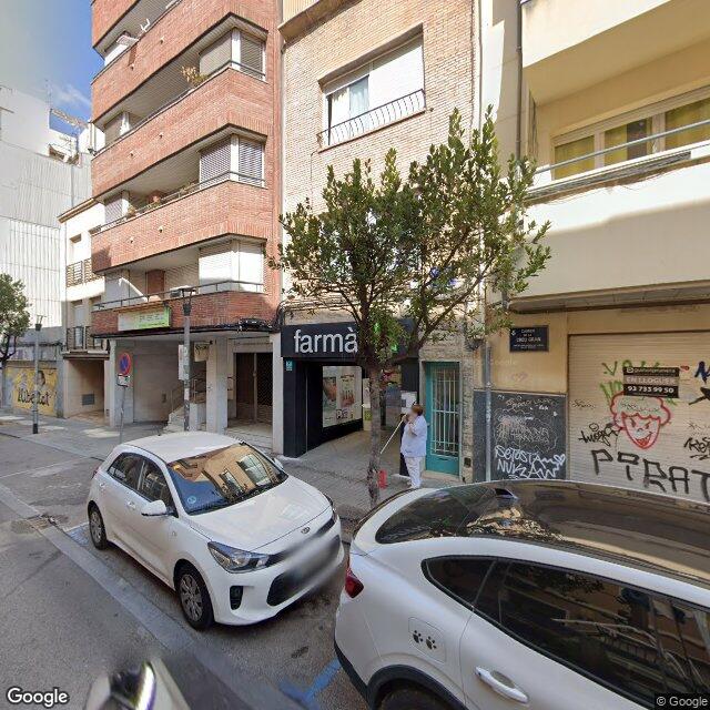 Street view near Farmàcia Rosalia Mestre Gorné in Barcelona