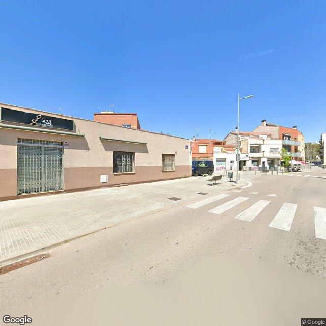 Street view near Farmàcia Rubio Ingerto, Maria Isabel in Barcelona