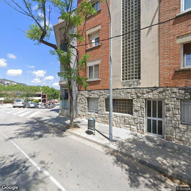 Street view near Farmàcia Sànchez Priego in Barcelona