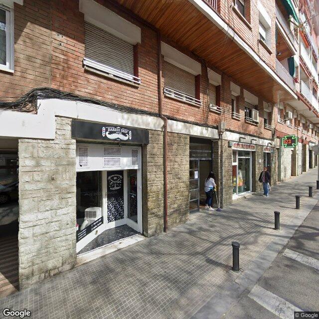 Street view near Farmàcia Sílviasans Ballester in Barcelona