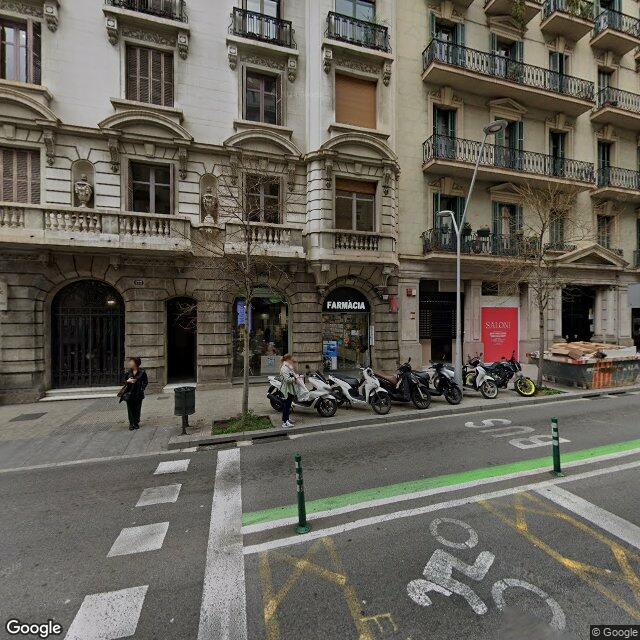 Street view near Farmàcia Sala Soler in Barcelona