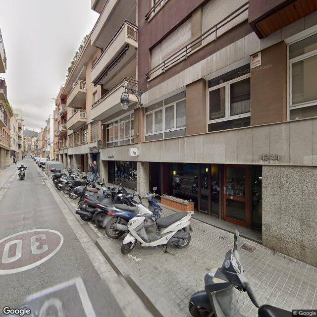 Street view near Farmàcia Samaranch Vandellós-Samaranch Mirada in Barcelona