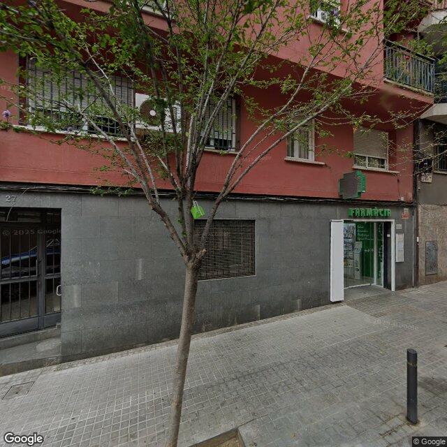 Street view near Farmàcia San Martín Cervera, Helena in Barcelona