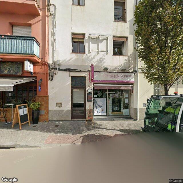 Street view near Farmàcia Sant Antoni De Vilamajor in Barcelona
