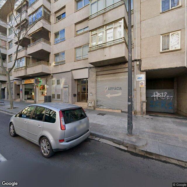 Street view near Farmàcia Sentis - Navas - Guillen - Villanueva in Tarragona